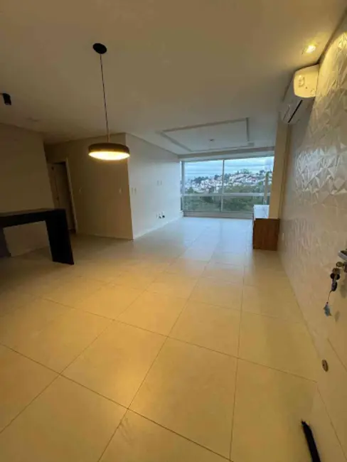 Foto 9 de Apartamento com 3 quartos à venda, 87m2 em Estrela - RS
