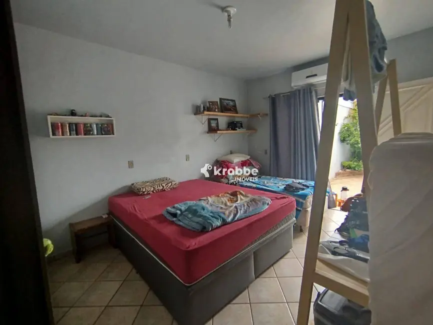 Foto 5 de Casa com 3 quartos à venda, 390m2 em Teutonia - RS