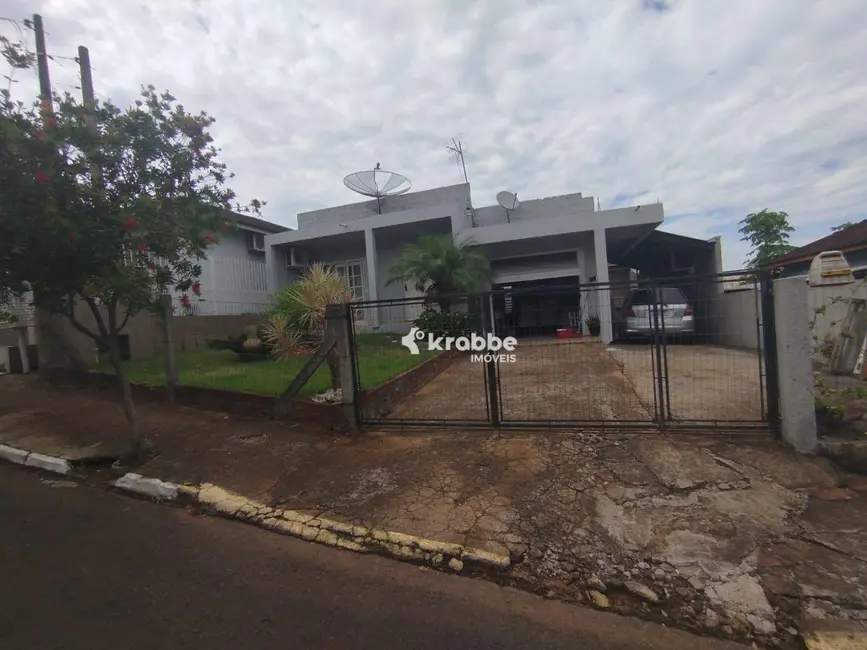 Foto 1 de Casa com 3 quartos à venda, 390m2 em Teutonia - RS