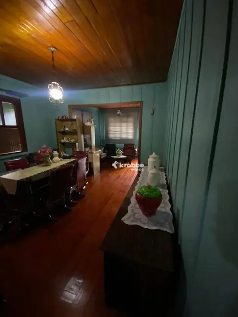 Foto 6 de Casa com 3 quartos à venda, 350m2 em Estrela - RS