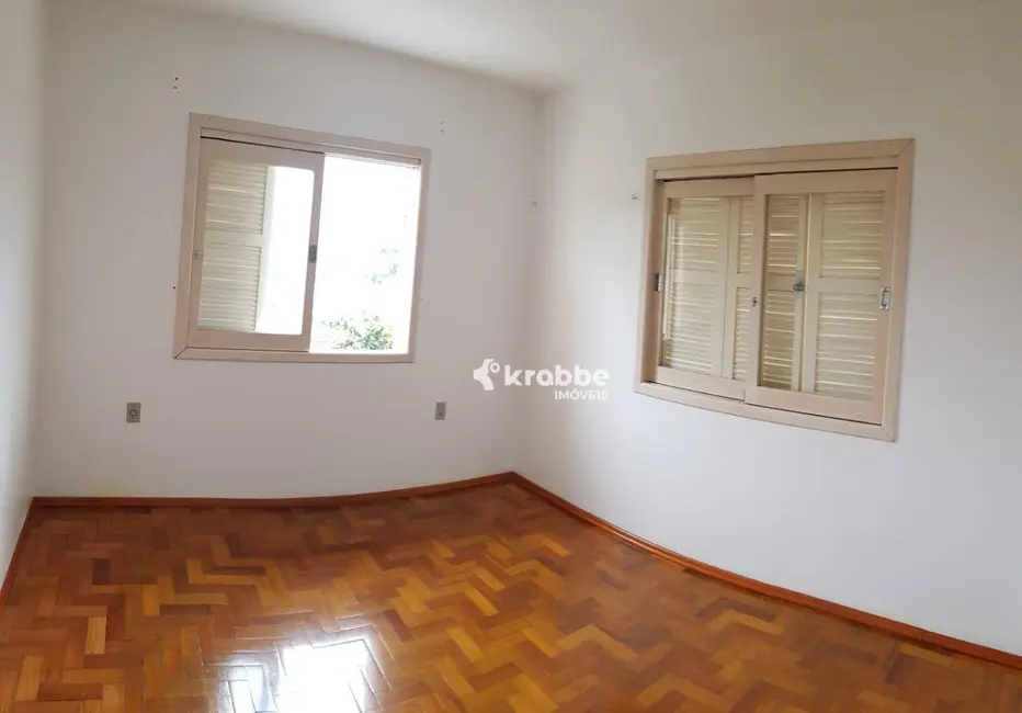 Foto 4 de Casa com 4 quartos à venda, 357m2 em Estrela - RS