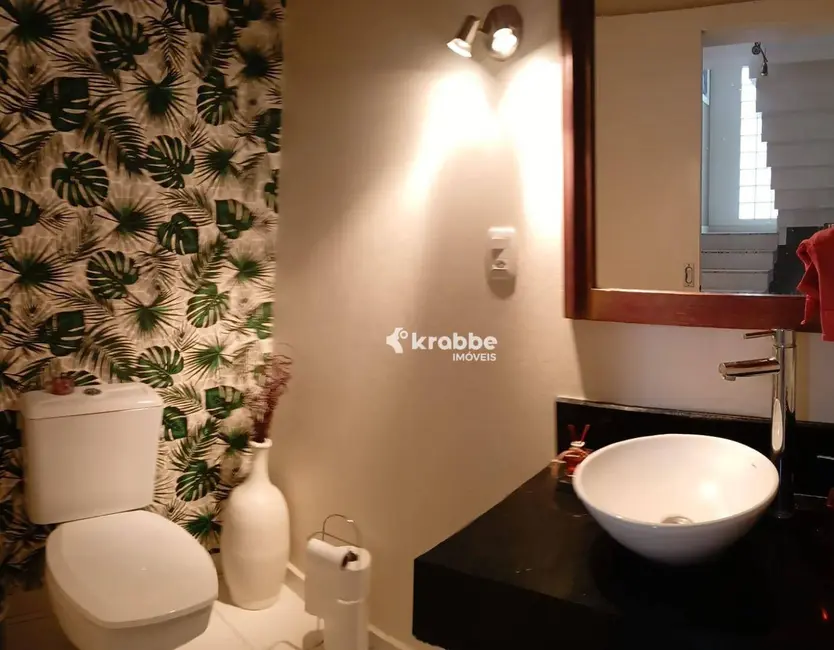 Foto 8 de Casa com 3 quartos à venda, 390m2 em Teutonia - RS