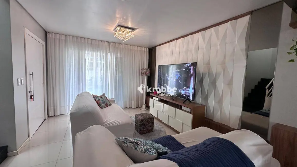 Foto 6 de Sobrado com 3 quartos à venda, 200m2 em Estrela - RS