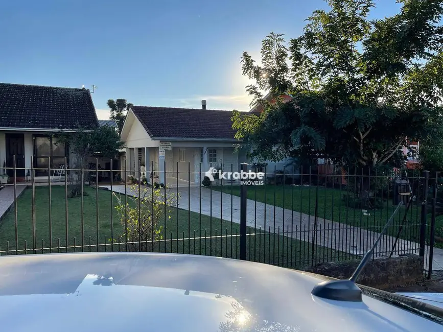 Casa com 4 quartos à venda, 363m2 em Centro, Paverama - RS - imagem 6 Foto 6 de Casa com 4 quartos à venda, 363m2 em Centro, Paverama - RS
