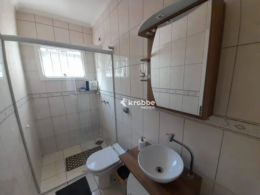 Foto 6 de Casa com 3 quartos à venda, 420m2 em Estrela - RS