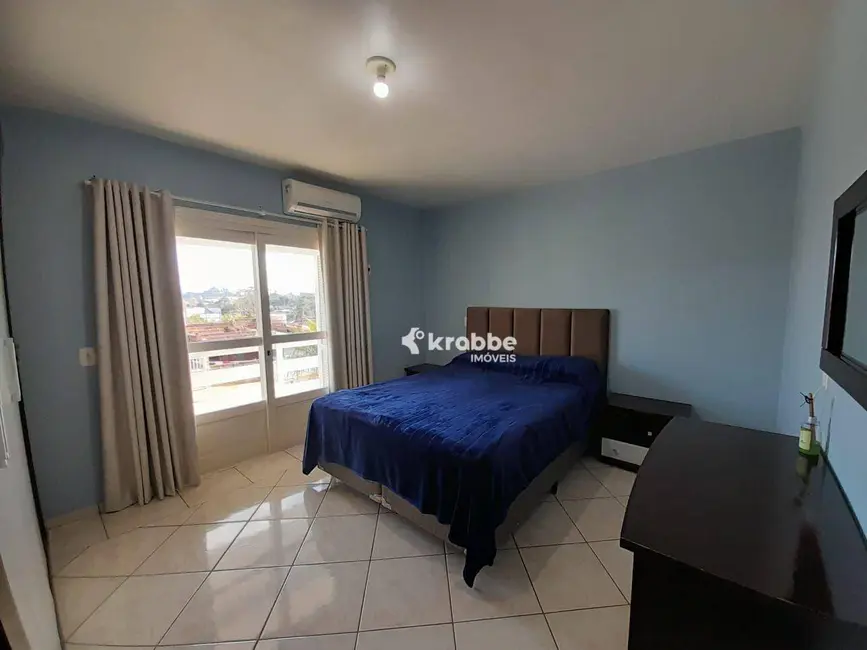 Foto 7 de Casa com 3 quartos à venda, 420m2 em Estrela - RS