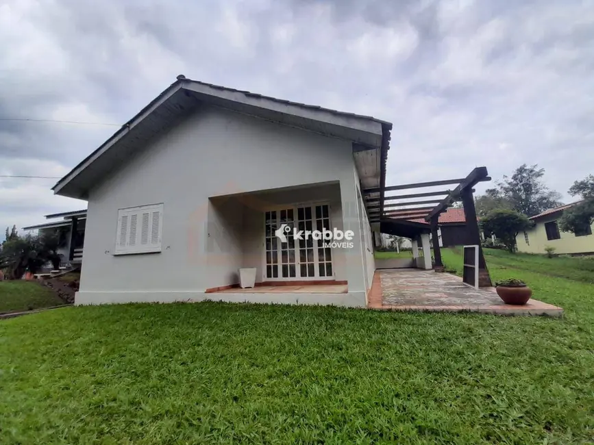 Foto 1 de Casa com 3 quartos à venda, 300m2 em Estrela - RS