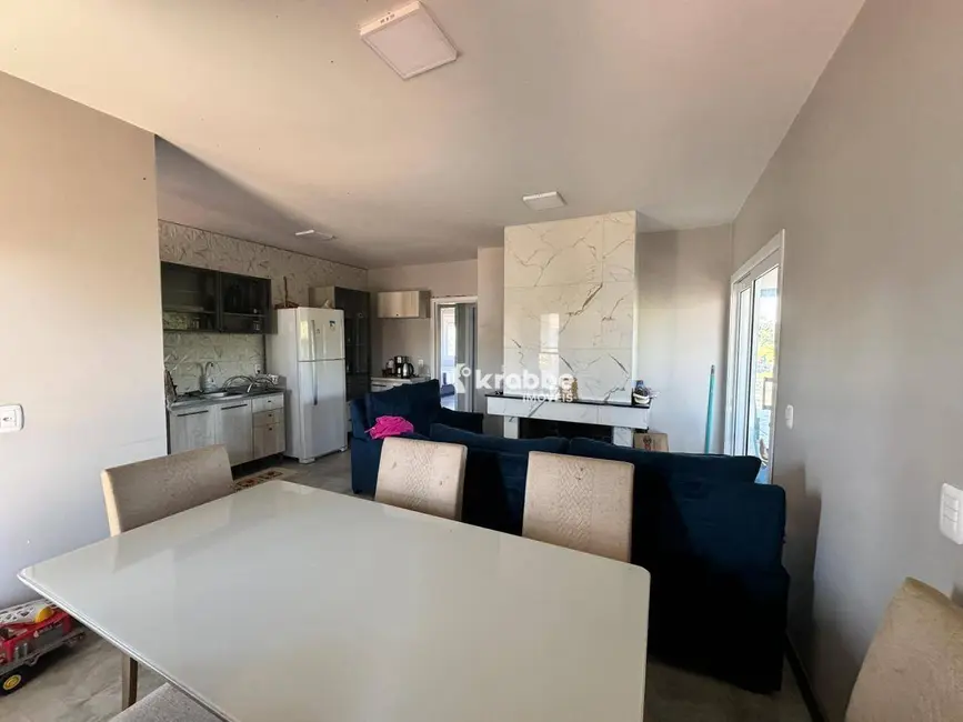 Foto 3 de Casa com 3 quartos à venda, 530m2 em Estrela - RS