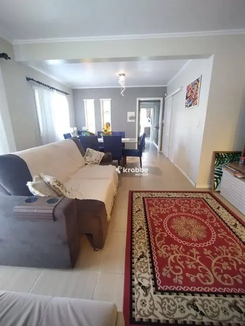 Foto 6 de Casa com 3 quartos à venda, 363m2 em Estrela - RS