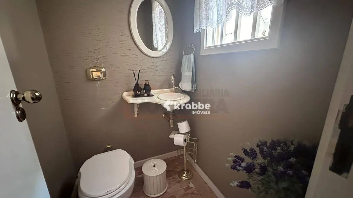 Casa com 3 quartos à venda, 950m2 em Estrela - RS - imagem 4 Foto 4 de Casa com 3 quartos à venda, 950m2 em Estrela - RS