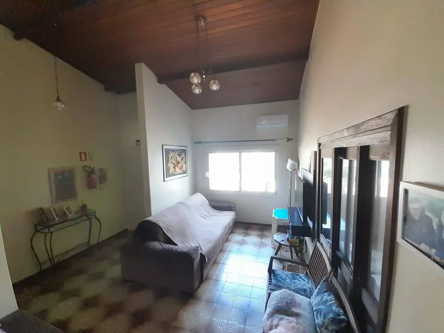 Foto 3 de Casa com 3 quartos à venda, 300m2 em Estrela - RS