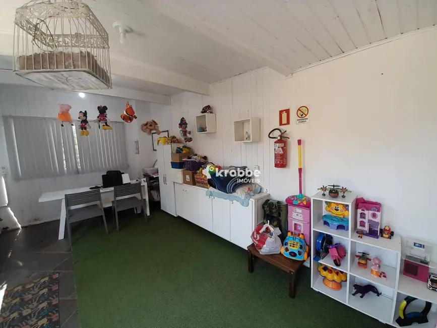 Foto 9 de Casa com 3 quartos à venda, 300m2 em Estrela - RS