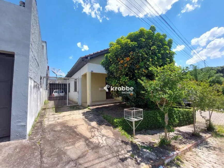 Foto 2 de Casa com 3 quartos à venda, 360m2 em Estrela - RS
