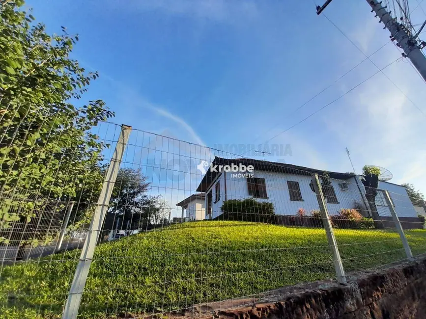 Foto 9 de Casa com 3 quartos à venda, 842m2 em Centro, Estrela - RS