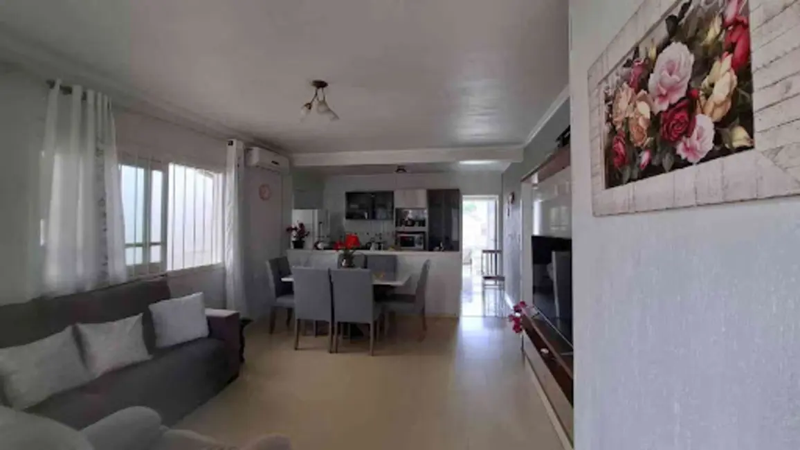 Foto 3 de Casa com 3 quartos à venda, 127m2 em Estrela - RS