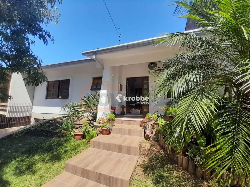 Foto 1 de Casa com 3 quartos à venda, 374m2 em Estrela - RS