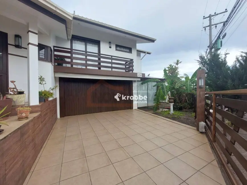 Foto 2 de Casa com 3 quartos à venda, 525m2 em Estrela - RS