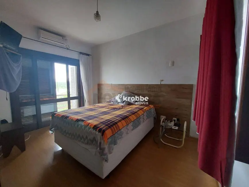 Foto 8 de Casa com 3 quartos à venda, 525m2 em Estrela - RS