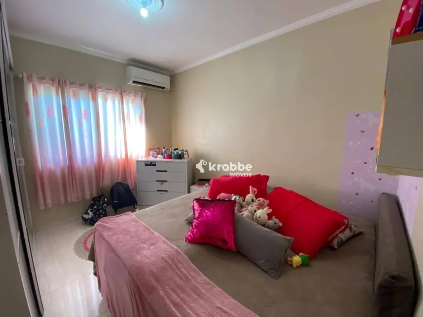 Foto 9 de Casa com 3 quartos à venda, 450m2 em Estrela - RS