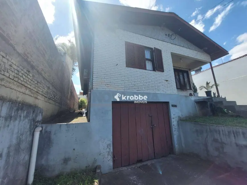 Foto 2 de Casa com 3 quartos à venda, 363m2 em Estrela - RS