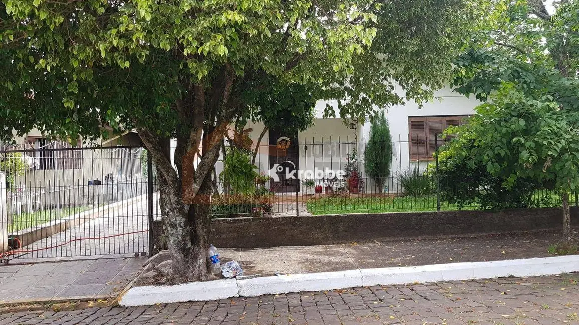 Casa com 3 quartos à venda, 392m2 em Estrela - RS - imagem 1 Foto 1 de Casa com 3 quartos à venda, 392m2 em Estrela - RS