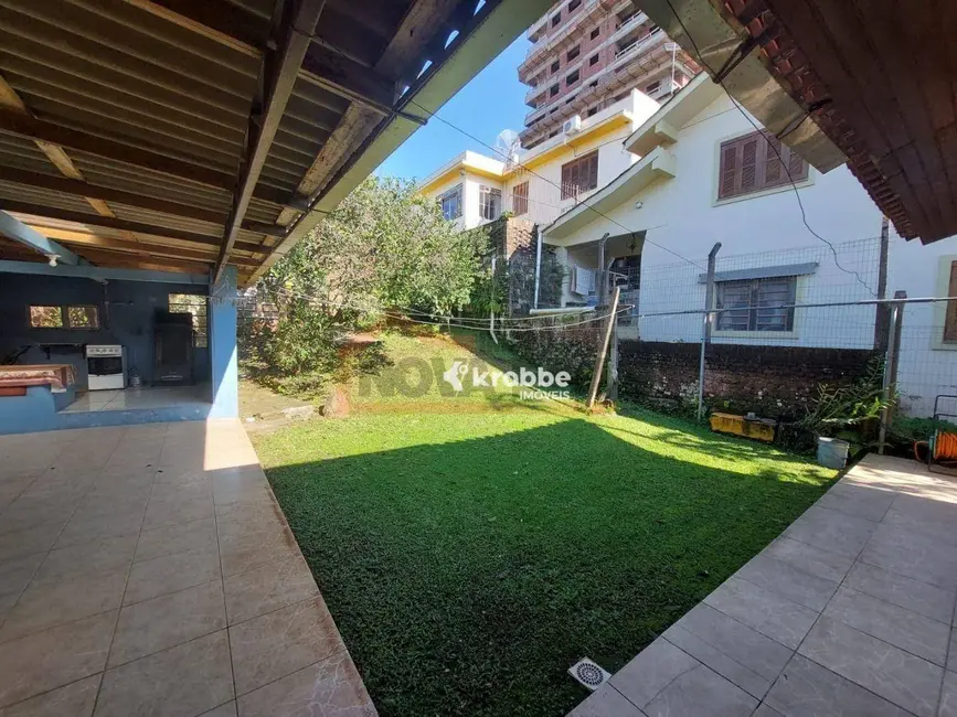 Foto 8 de Casa com 3 quartos à venda, 330m2 em Estrela - RS