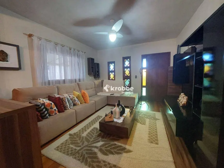 Foto 5 de Casa com 3 quartos à venda, 360m2 em Estrela - RS