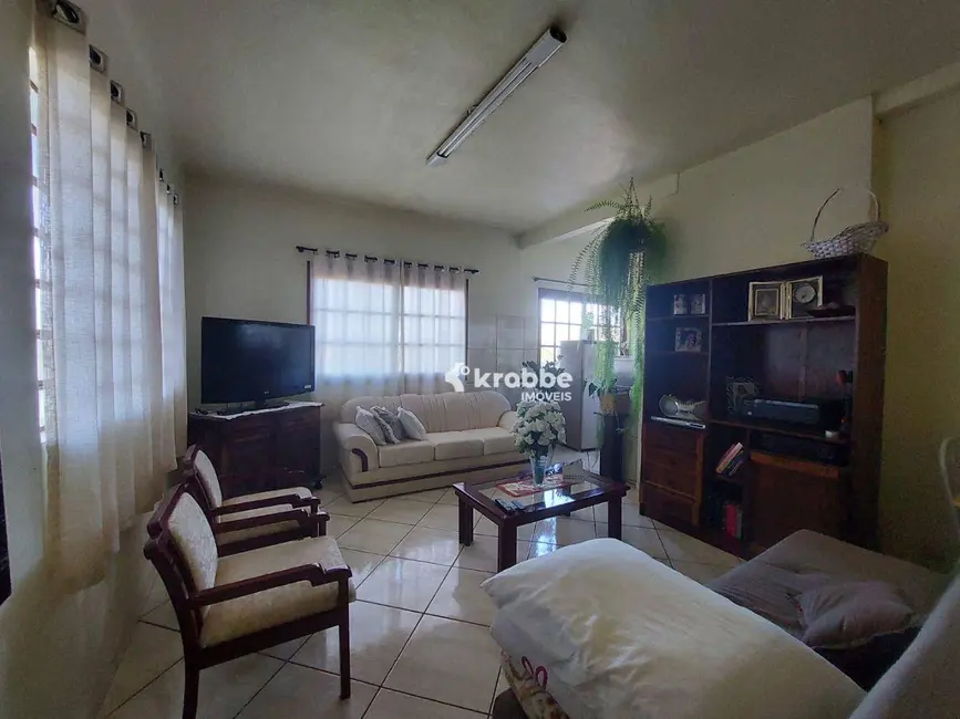 Foto 6 de Casa com 3 quartos à venda, 360m2 em Estrela - RS