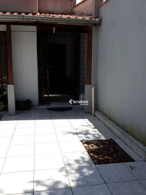 Foto 8 de Casa com 2 quartos à venda, 300m2 em Teutonia - RS