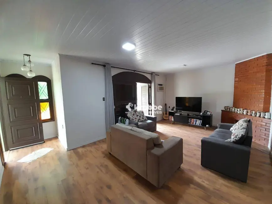 Foto 4 de Casa com 3 quartos à venda, 528m2 em Estrela - RS