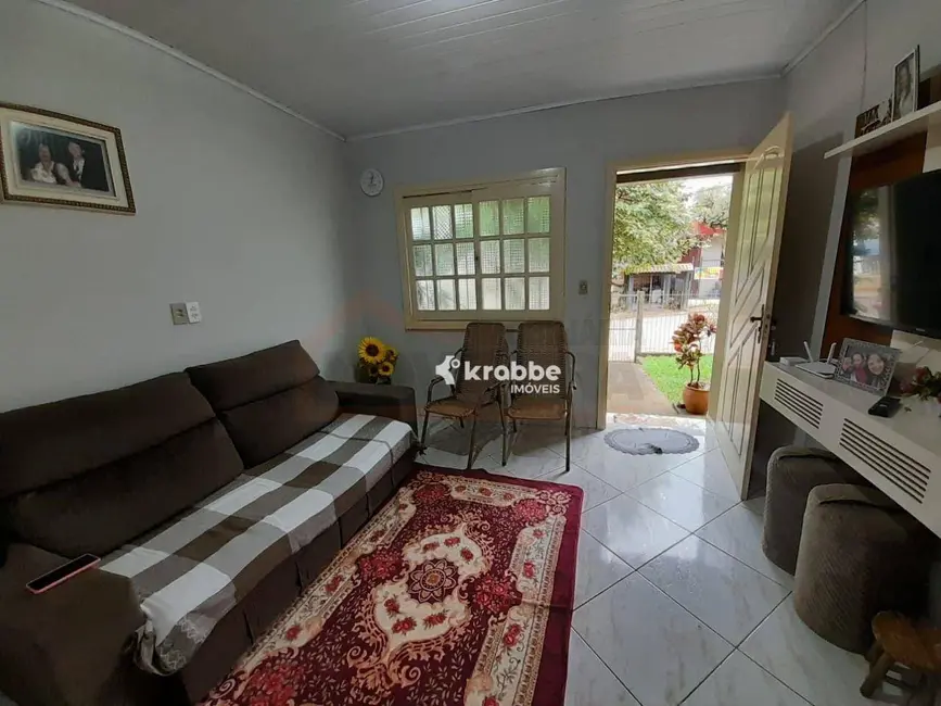 Foto 2 de Casa com 2 quartos à venda, 329m2 em Estrela - RS