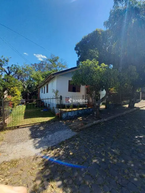 Foto 9 de Casa com 2 quartos à venda, 300m2 em Estrela - RS