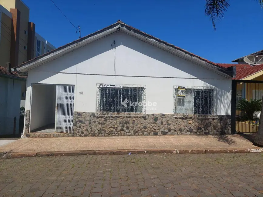 Casa com 2 quartos à venda, 198m2 em Estrela - RS - imagem 2 Foto 2 de Casa com 2 quartos à venda, 198m2 em Estrela - RS