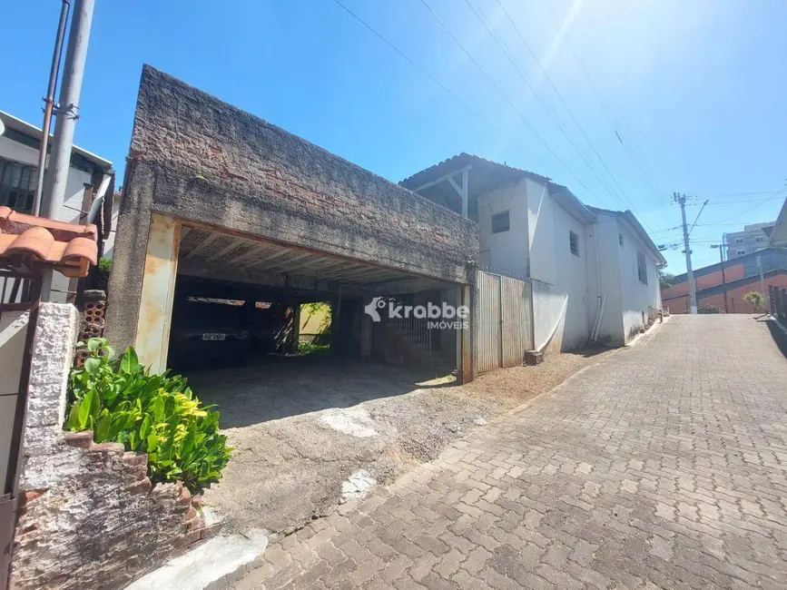 Casa com 2 quartos à venda, 198m2 em Estrela - RS - imagem 4 Foto 4 de Casa com 2 quartos à venda, 198m2 em Estrela - RS