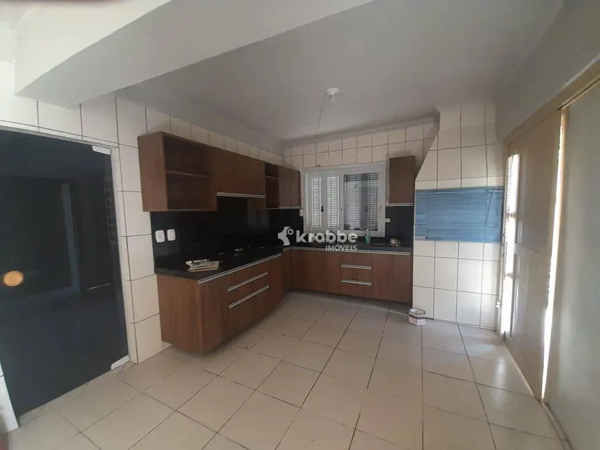 Foto 4 de Casa com 3 quartos à venda, 365m2 em Estrela - RS