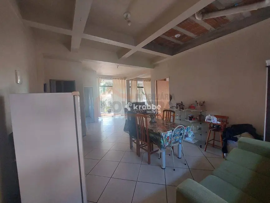 Casa com 3 quartos à venda, 297m2 em Estrela - RS - imagem 8 Foto 8 de Casa com 3 quartos à venda, 297m2 em Estrela - RS