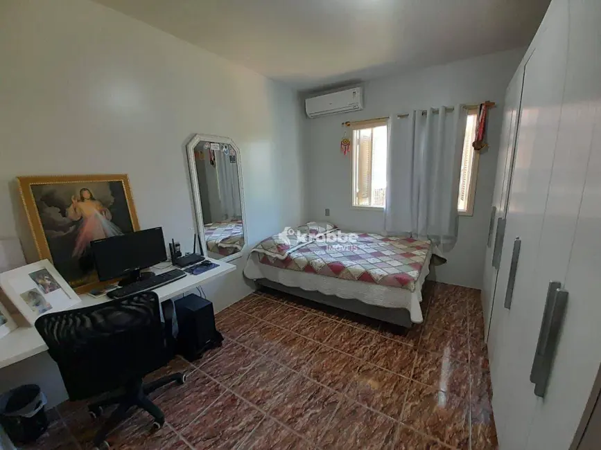 Foto 8 de Casa com 3 quartos à venda, 390m2 em Estrela - RS