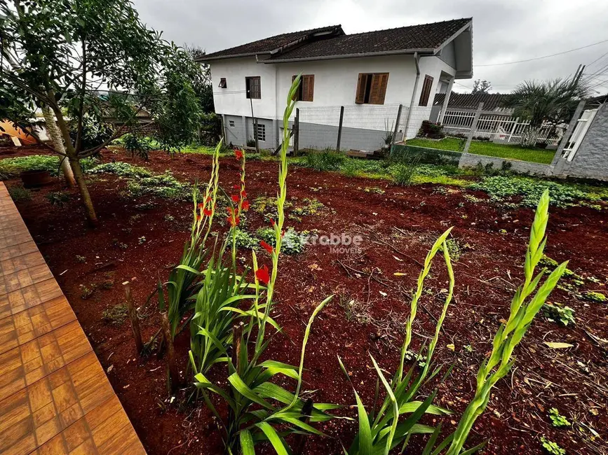 Foto 1 de Terreno / Lote à venda, 298m2 em Estrela - RS