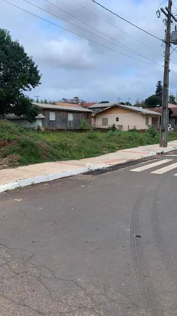 Foto 2 de Terreno / Lote à venda, 308m2 em Estrela - RS