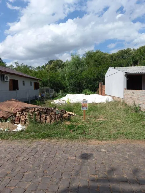 Foto 1 de Terreno / Lote à venda, 191m2 em Estrela - RS