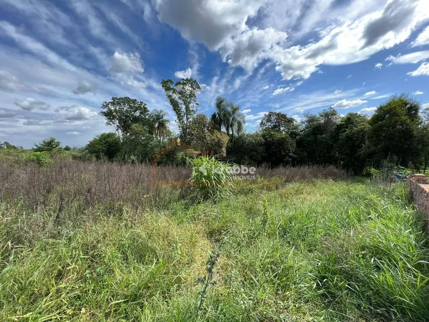 Foto 2 de Sala Comercial à venda, 5000m2 em Estrela - RS