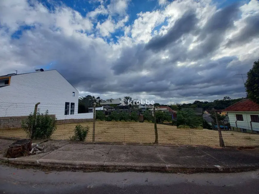 Foto 1 de Terreno / Lote à venda, 726m2 em Estrela - RS