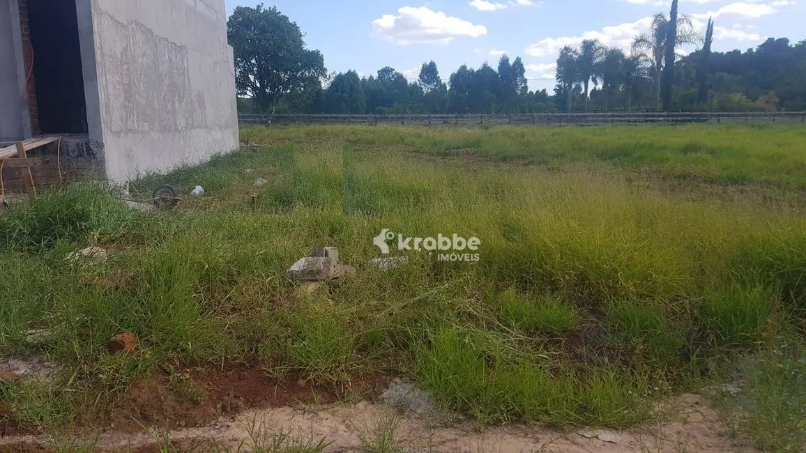 Foto 1 de Terreno / Lote à venda, 333m2 em Estrela - RS