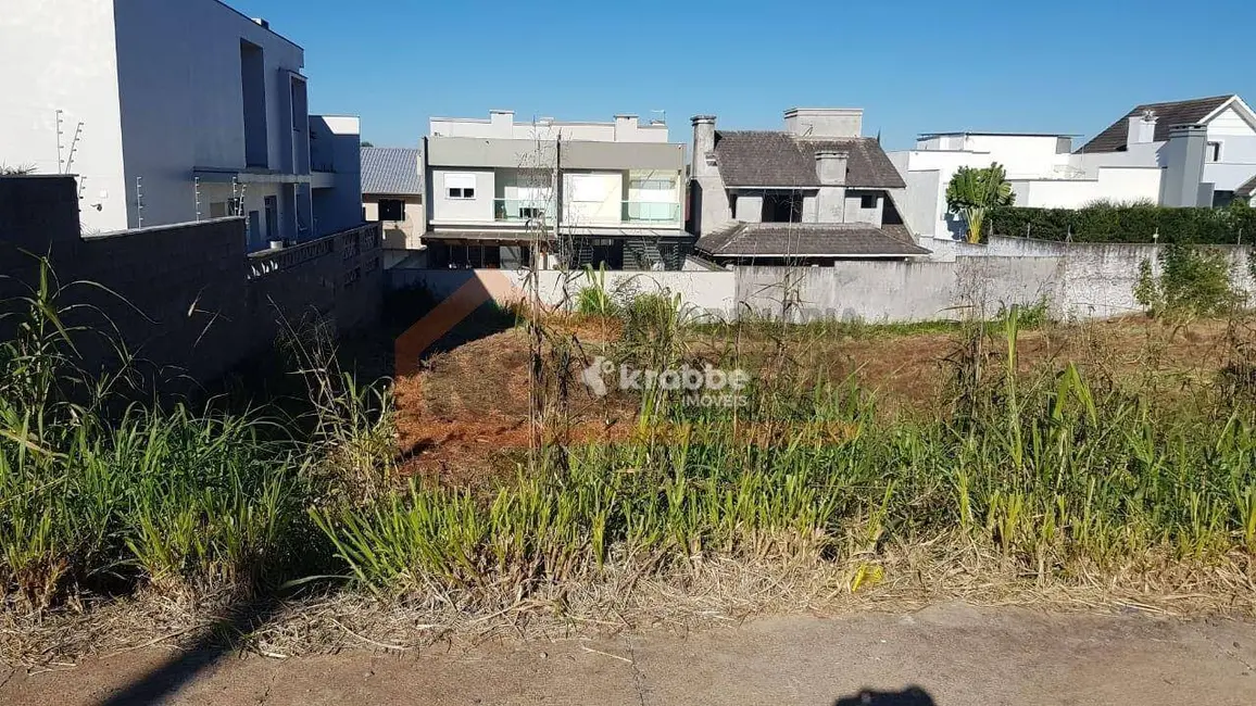 Foto 1 de Terreno / Lote à venda, 369m2 em Estrela - RS
