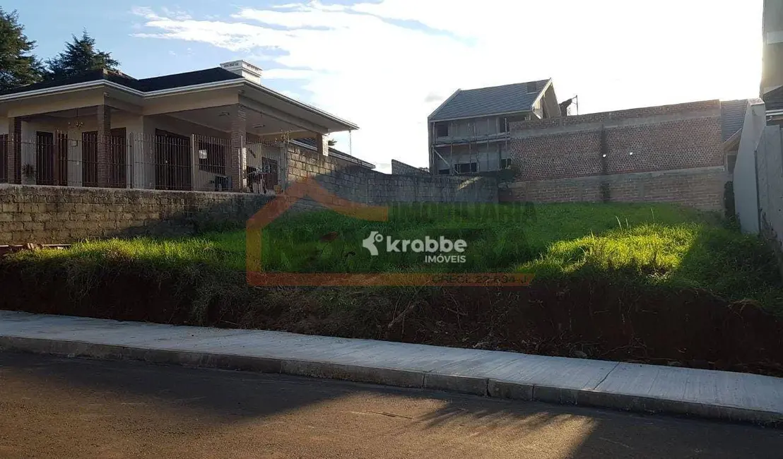 Foto 1 de Terreno / Lote à venda, 412m2 em Estrela - RS