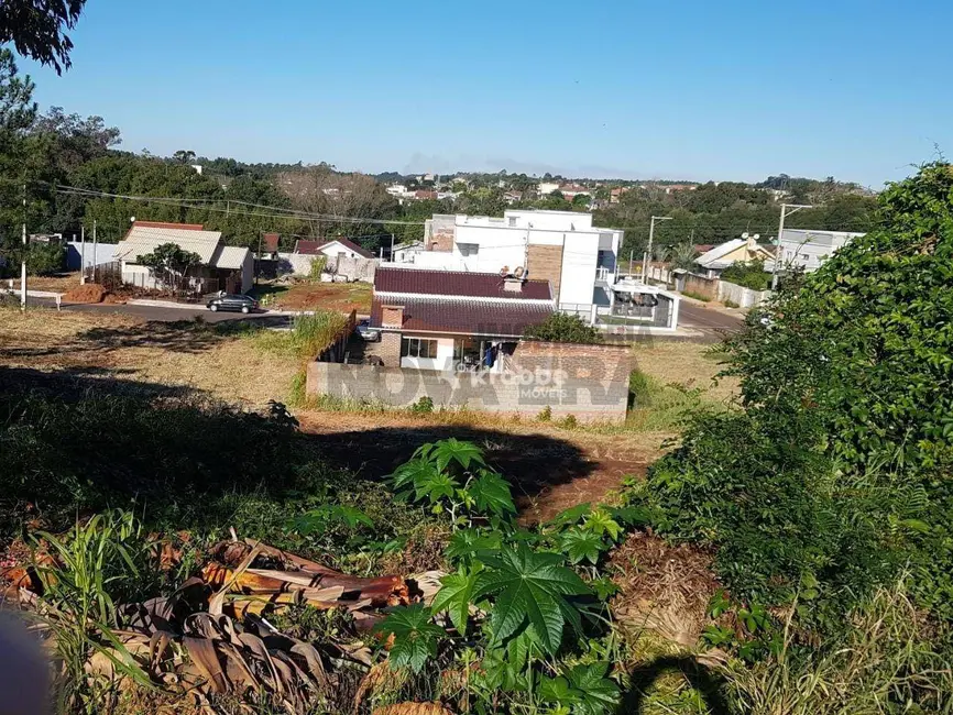Foto 1 de Terreno / Lote à venda, 396m2 em Estrela - RS