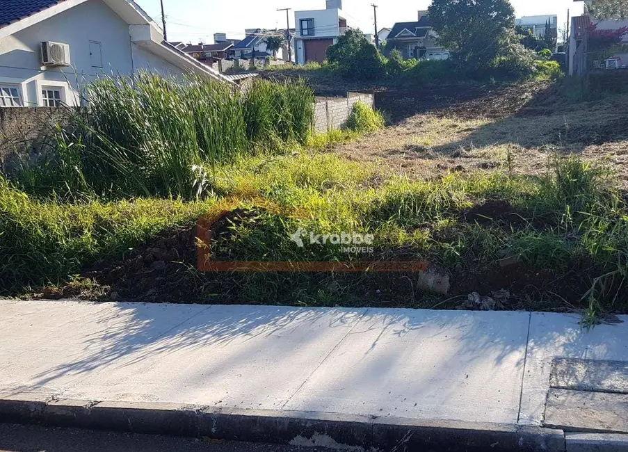 Foto 1 de Terreno / Lote à venda, 396m2 em Estrela - RS