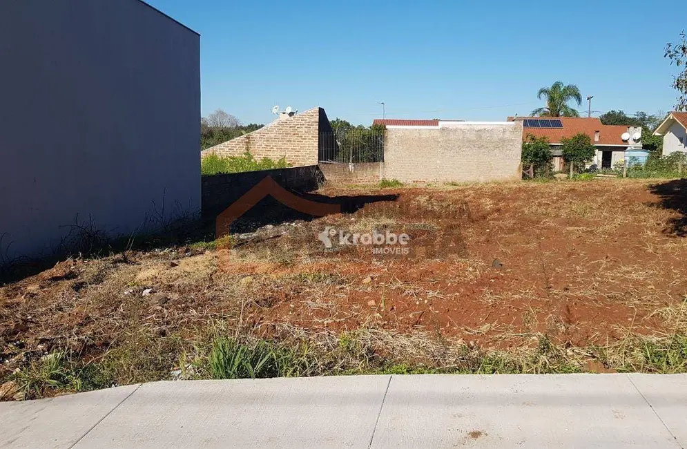 Foto 1 de Terreno / Lote à venda, 396m2 em Estrela - RS