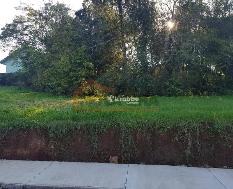 Foto 1 de Terreno / Lote à venda, 396m2 em Estrela - RS