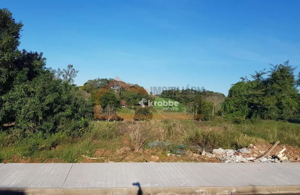 Foto 1 de Terreno / Lote à venda, 396m2 em Estrela - RS